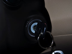 汉兰达 2011款 2.7L 自动 两驱精英版5座