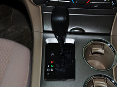 汉兰达 2011款 2.7L 自动 两驱精英版5座