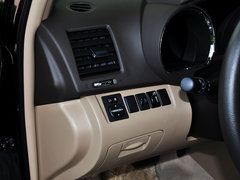 汉兰达 2011款 2.7L 自动 两驱精英版5座