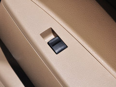 汉兰达 2011款 2.7L 自动 两驱精英版5座