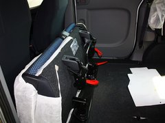 NV200 2013款 1.6L 手动 尊雅型 国V 7座