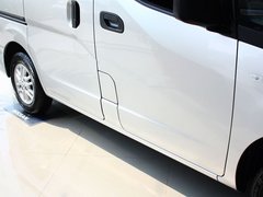 NV200 2013款 1.6L 手动 豪华型 国V 7座