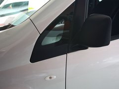 NV200 2013款 1.6L 手动 豪华型 国V 7座