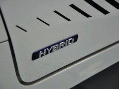 雷克萨斯CT 2013款 200h 1.8L CVT 暗夜骑士版