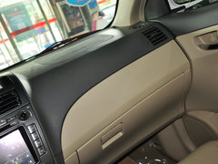 比亚迪L3 2013款 1.5L DCT 尊贵型