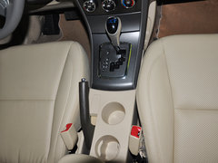 比亚迪L3 2013款 1.5L DCT 尊贵型