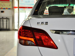 比亚迪L3 2013款 1.5L DCT 尊贵型