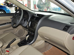 比亚迪L3 2013款 1.5L DCT 尊贵型