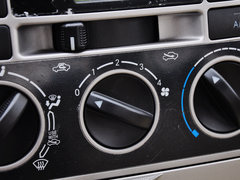 比亚迪F3 2013款 1.5L DCT 标准型
