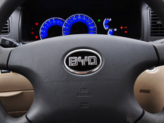 比亚迪F3 2013款 1.5L DCT 标准型