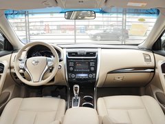 东风日产  天籁 2.5L CVT 中控台整体