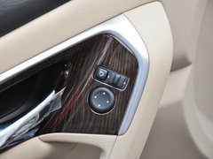 天籁 2013款 2.5L XL-NAVI Tech智享版