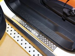 大7 SUV 2013款 2.2T 自动 四驱旗舰型 5座