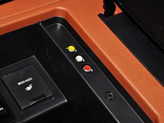 大7 SUV 2013款 2.2T 自动 两驱智慧型 5座