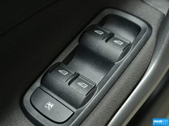 嘉年华 2013款 两厢 1.5L 手动 风尚型