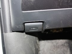RAV4荣放 2013款 2.0L 经典特装版5座