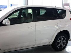 RAV4荣放 2013款 2.0L 经典特装版5座