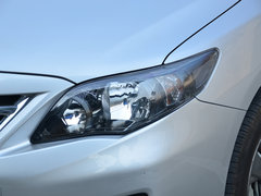 一汽丰田  1.8GL-i CVT 车辆左前大灯45度视角