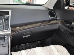 睿骋 2013款 1.8T 自动 旗舰型