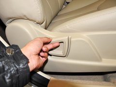 睿骋 2013款 1.8T 自动 尊贵型
