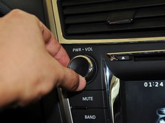 睿骋 2013款 1.8T 自动 尊贵型