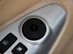 途胜L 2013款 2.0L 自动 两驱舒适型 5座