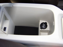 沃尔沃V40 2013款 2.0T 自动 T5智尊版