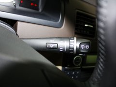 沃尔沃(进口)  2.5T 自动 方向盘右侧控制杆