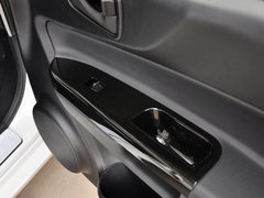 瑞鹰 2013款 2.0L 手动 两驱经典版 5座