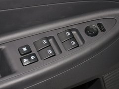 H30 CROSS 2013款 1.6L 手动 尊尚型