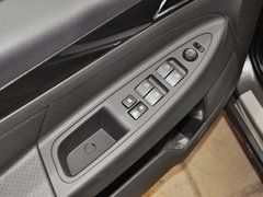 H30 CROSS 2013款 1.6L 手动 尊尚型