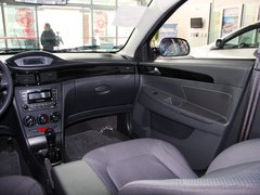 风神新S30 2013款 1.6L 手动 尊雅型