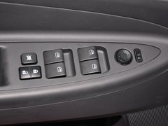 风神新S30 2013款 1.6L 手动 尊雅型