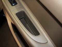 别克GL8 2013款 2.4L LT行政版 7座