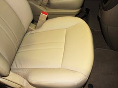 别克GL8 2013款 2.4L LT行政版 7座