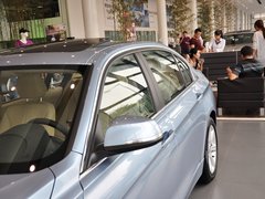 宝马3系 2013款 328Li 2.0T 改款豪华设计套装