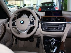 宝马3系 2013款 320Li 2.0T 改款风尚设计套装