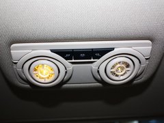 宝马3系 2013款 320Li 2.0T 改款风尚设计套装