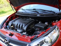江淮汽车  1.8L 自动 后备箱右侧功能特写