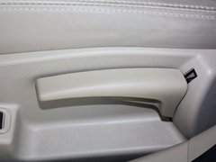 风朗 2013款 2.0L CVT 时尚版