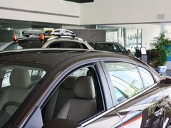 风朗 2013款 2.0L CVT 时尚版
