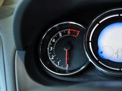 风朗 2013款 2.0L CVT 时尚版