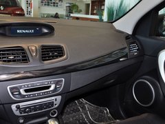 风朗 2013款 2.0L CVT 标准版