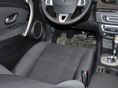 风朗 2013款 2.0L CVT 标准版
