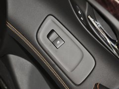 君越 2013款 3.0L SIDI 自动 智享旗舰型