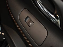 君越 2013款 3.0L SIDI 自动 智享旗舰型