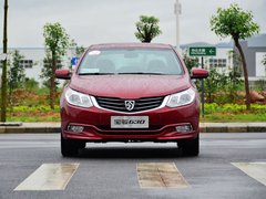 宝骏汽车  1.5L DVVT 车头正面视角