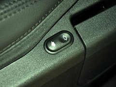 神行者2 2013款 2.0T 自动 Si4 越动限量版5座