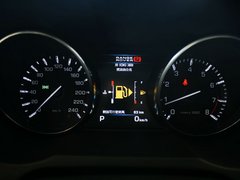 揽胜极光（进口） 2013款 2.0T 自动 耀真版5门