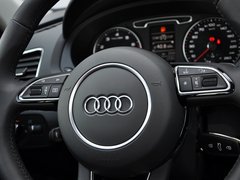奥迪Q3 2013款 2.0T 35 TFSI 舒适型 5座